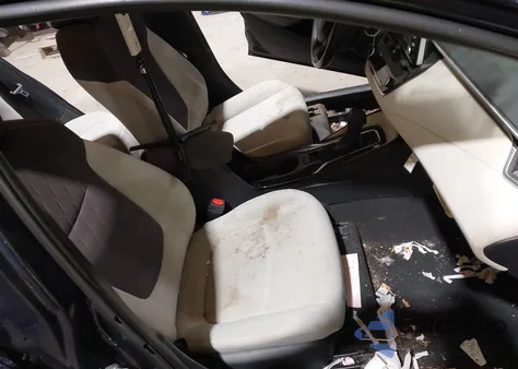 2021 Toyota Corolla Le z USA, uszkodzony, nr VIN 5YFEPMAE3MP173882